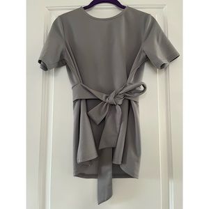 Shein Women’s size small gray shorts sleeve shirt